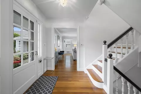 49 Harbor Ave, Marblehead, MA 01945 photo 8