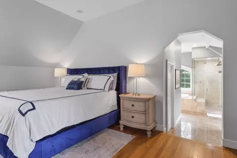 49 Harbor Ave, Marblehead, MA 01945 photo 32