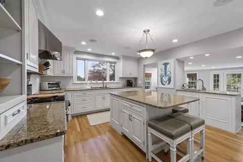 49 Harbor Ave, Marblehead, MA 01945 photo 23