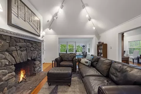 49 Harbor Ave, Marblehead, MA 01945 photo 14