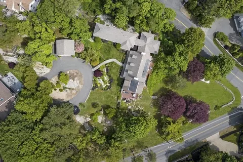 49 Harbor Ave, Marblehead, MA 01945 photo 7