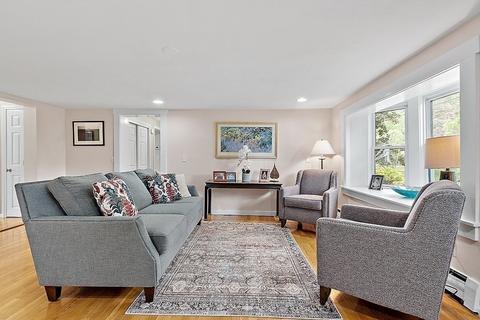 126 Willow St, Acton, MA 01720 photo 6