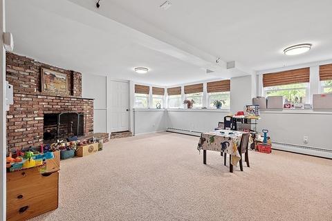 126 Willow St, Acton, MA 01720 photo 30