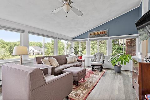 126 Willow St, Acton, MA 01720 photo 12