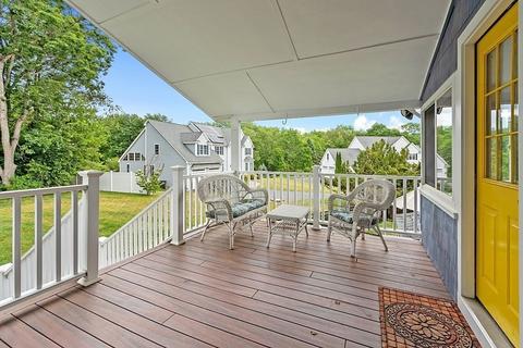126 Willow St, Acton, MA 01720 photo 2