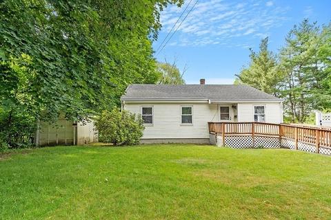 25 Madison St, Marlborough, MA 01752