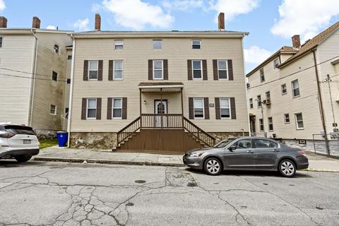 43 Crawford St, Fall River, MA 02724