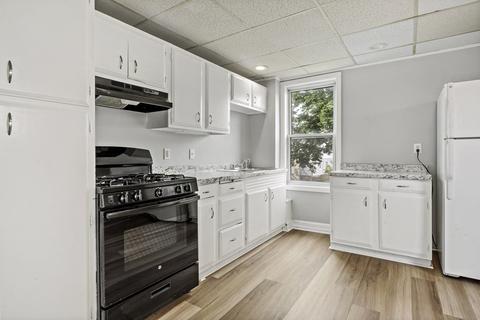 43 Crawford St, Fall River, MA 02724 photo 8