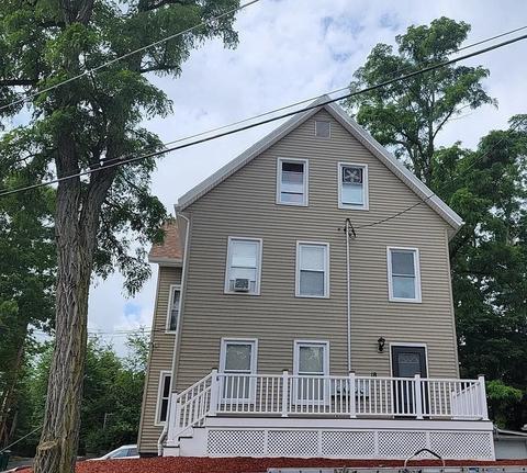 18 William St, Fitchburg, MA 01420