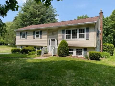 46 Huntington Rd, Hadley, MA 01035