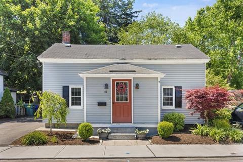 41 Glendale St, Maynard, MA 01754 photo 2