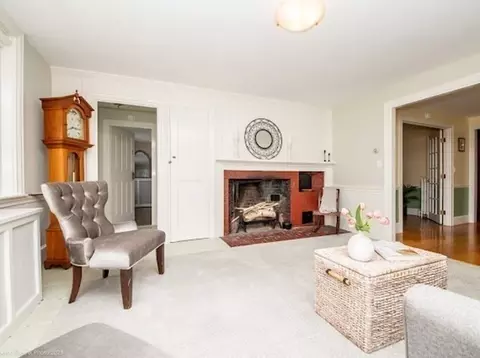 36 Spring St, Hingham, MA 02043 photo 13