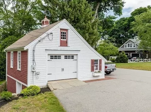36 Spring St, Hingham, MA 02043 photo 37