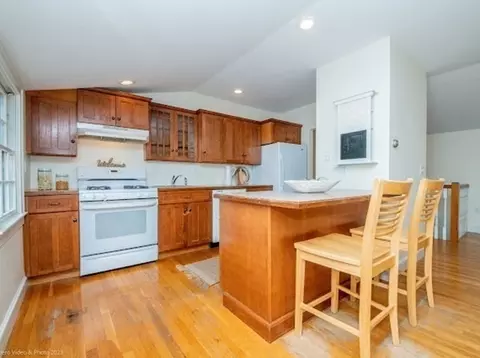 36 Spring St, Hingham, MA 02043 photo 30