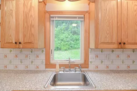 2 Mayflower Ave, Wareham, MA 02571 photo 14