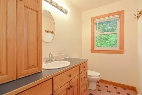 2 Mayflower Ave, Wareham, MA 02571 photo 23