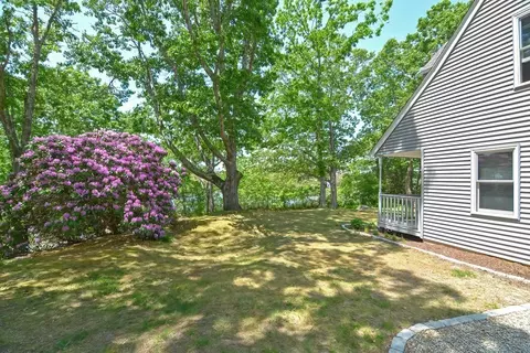 2 Mayflower Ave, Wareham, MA 02571 photo 9