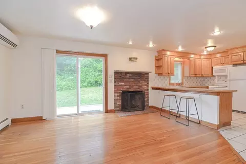 2 Mayflower Ave, Wareham, MA 02571 photo 11