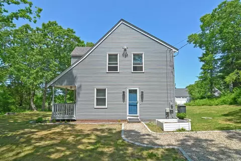 2 Mayflower Ave, Wareham, MA 02571 photo 6