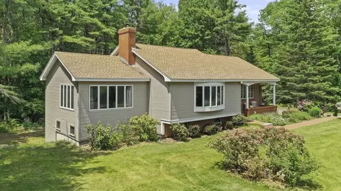 701 Whitney St, Gardner, MA 01440