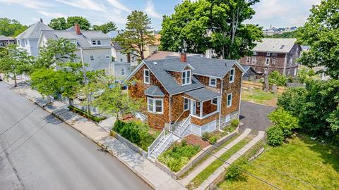 546 Snell St, Fall River, MA 02721