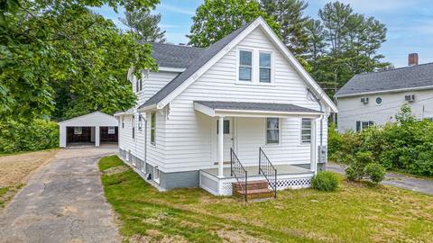 35 Worcester St, Taunton, MA 02780