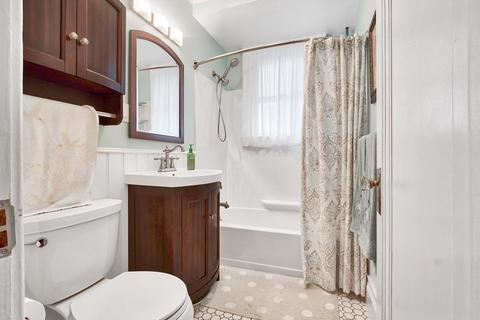 480-482 Pearce St, Fall River, MA 02720 photo 16