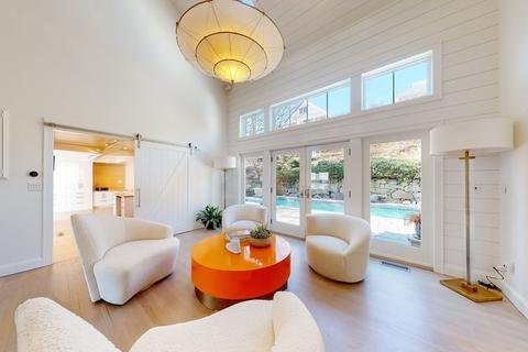 160 Otis St, Hingham, MA 02043 photo 6