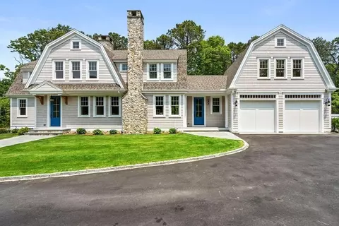 71 Oliver Snow, Harwich, MA 02646
