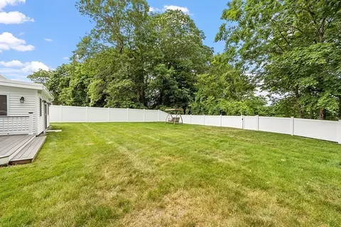 9 Primrose St, Worcester, MA 01604 photo 33