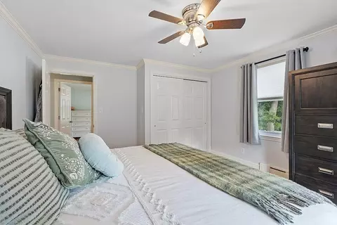 9 Primrose St, Worcester, MA 01604 photo 17