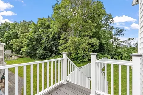 9 Primrose St, Worcester, MA 01604 photo 36