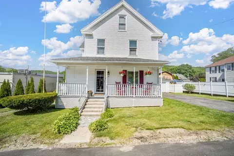 39 Hardwick Rd, Hardwick, MA 01031