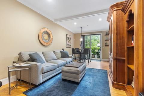 142 Bigelow St #136B, Brighton, MA 02135