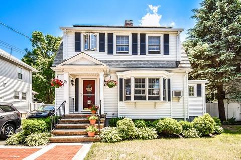 53 Russell St, Quincy, MA 02171