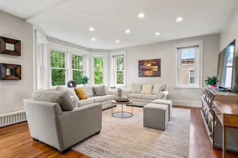 62 Dwight St #5, Brookline, MA 02446 photo 6