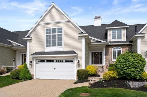 28 Crenshaw Ln #0, Andover, MA 01810