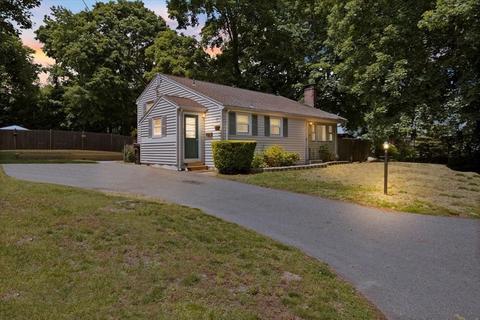 10 Victory Ave, Avon, MA 02322