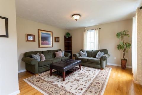 43 Plain St, Dedham, MA 02026 photo 7