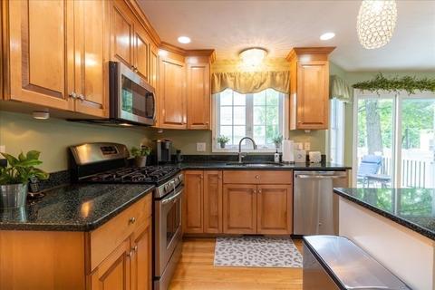 43 Plain St, Dedham, MA 02026 photo 12