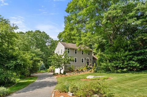 55 Trayer Rd, Canton, MA 02021