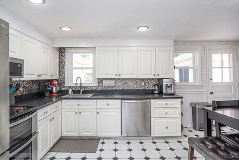 3 Webb Rd, Sharon, MA 02067 photo 8