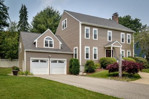 5 Reservoir Ridge Rd, Framingham, MA 01702