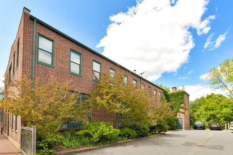 75 Richdale Ave #18, Cambridge, MA 02140