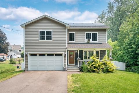 83 Federal St, Agawam, MA 01001