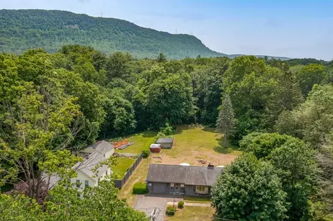 80 Clark St, Easthampton, MA 01027 photo 22