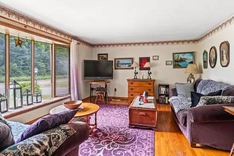 80 Clark St, Easthampton, MA 01027 photo 10
