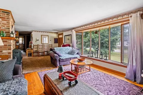 80 Clark St, Easthampton, MA 01027 photo 9