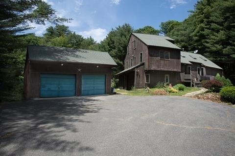 32 Brandywine Dr, Belchertown, MA 01007