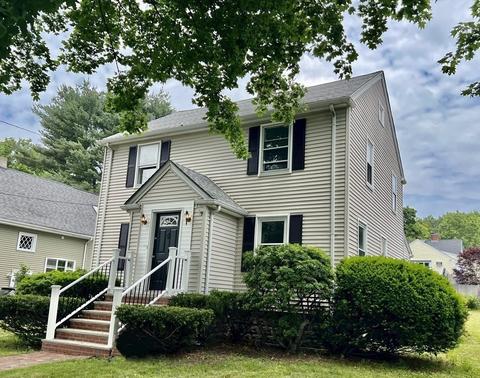 34 Norval Ave, Stoneham, MA 02180